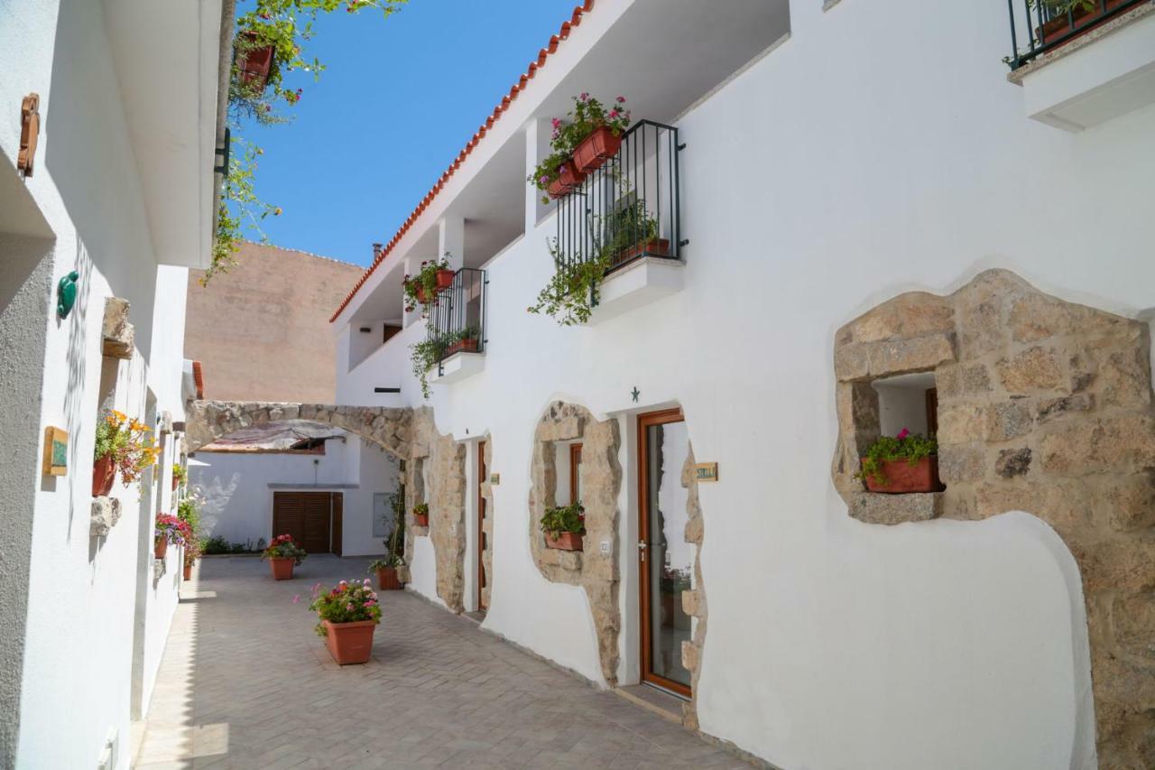 Olbia Domus Inn Екстериор снимка