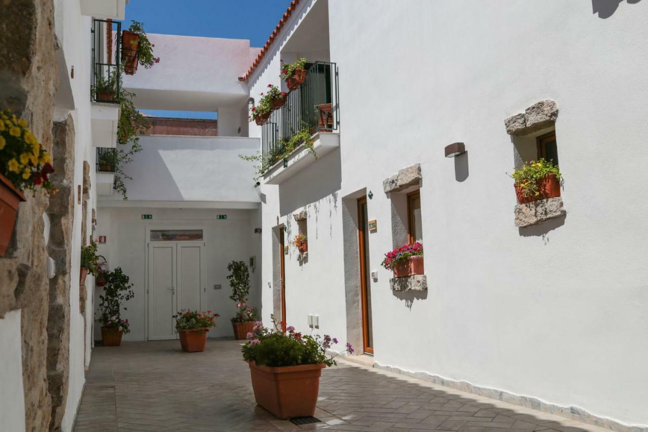 Olbia Domus Inn Екстериор снимка